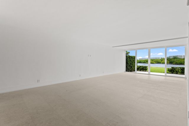 2185 Ibis Isle Road 1, Palm Beach, FL 33480
