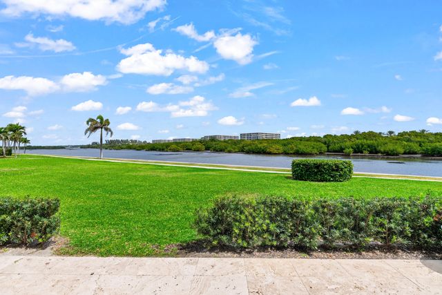 2185 Ibis Isle Road 1, Palm Beach, FL 33480