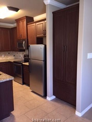 1710 Lonetree Drive, College Station, TX 77845