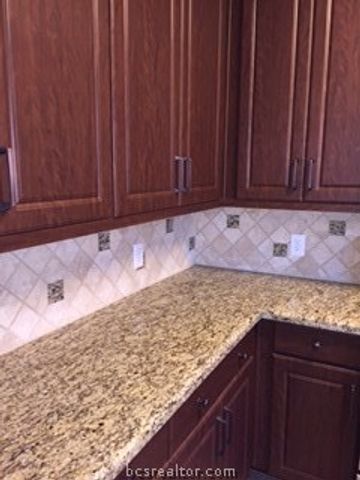 1710 Lonetree Drive, College Station, TX 77845