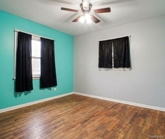 5082 N Center Road, Genesee Charter Township, MI 48506