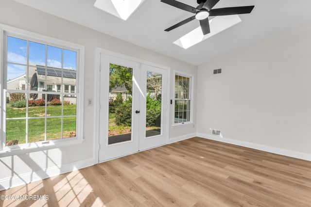 307 Devon Street, Manchester, NJ 08759