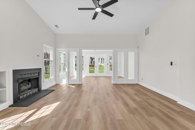 307 Devon Street, Manchester, NJ 08759