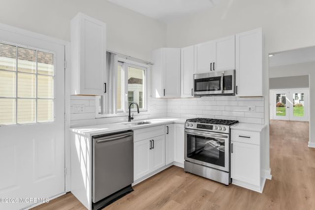 307 Devon Street, Manchester, NJ 08759