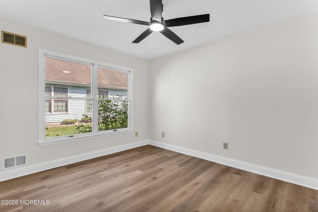 307 Devon Street, Manchester, NJ 08759