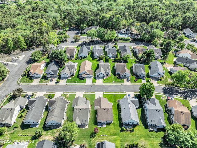 307 Devon Street, Manchester, NJ 08759