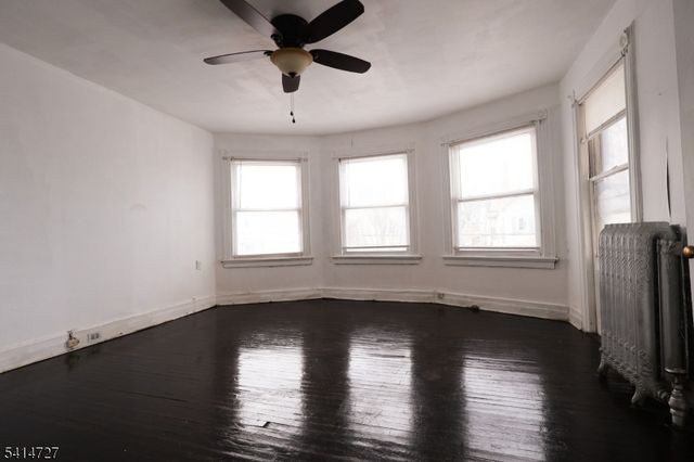 741 Highland Ave, Newark City, NJ 07104