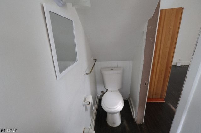 741 Highland Ave, Newark City, NJ 07104