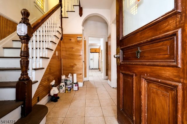 741 Highland Ave, Newark City, NJ 07104