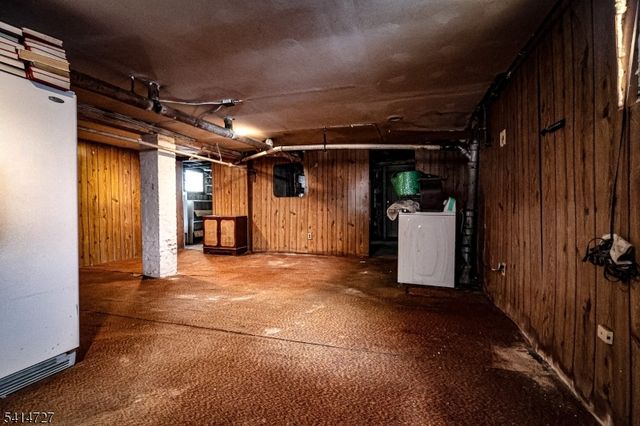 741 Highland Ave, Newark City, NJ 07104