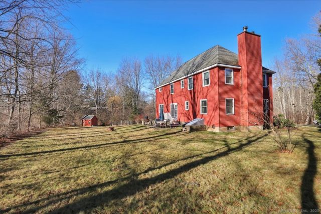 17 Flynn Lane, Middletown, CT 06457