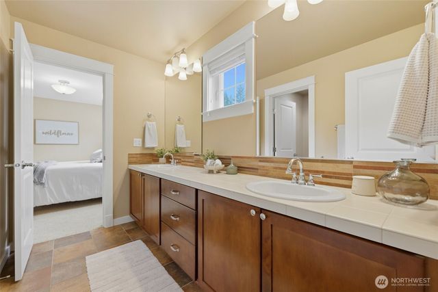 6322 62nd Avenue Ct NW, Gig Harbor, WA 98335