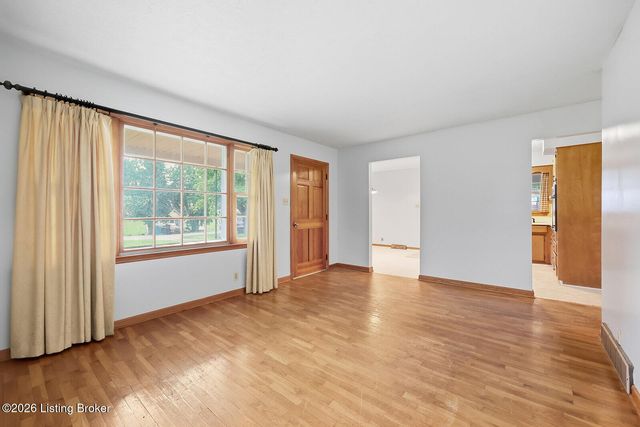 207 Lincoln St, Lawrenceburg, KY 40342