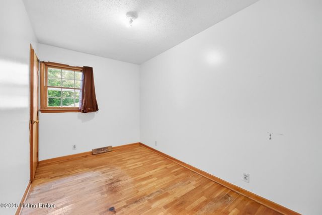 207 Lincoln St, Lawrenceburg, KY 40342