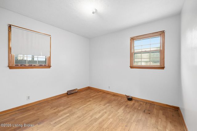 207 Lincoln St, Lawrenceburg, KY 40342