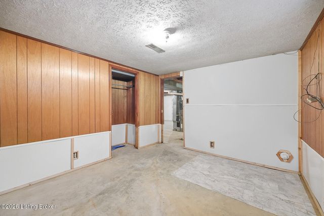 207 Lincoln St, Lawrenceburg, KY 40342
