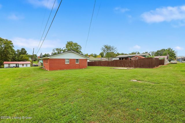 207 Lincoln St, Lawrenceburg, KY 40342