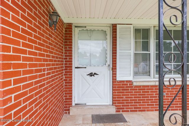 207 Lincoln St, Lawrenceburg, KY 40342