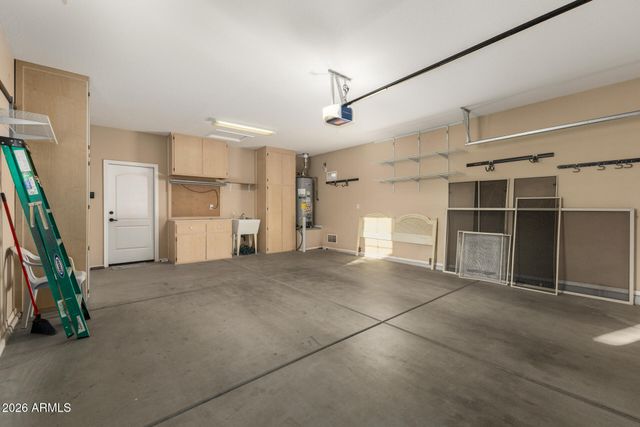 13766 W JUNIPERO Drive, Sun City West, AZ 85375