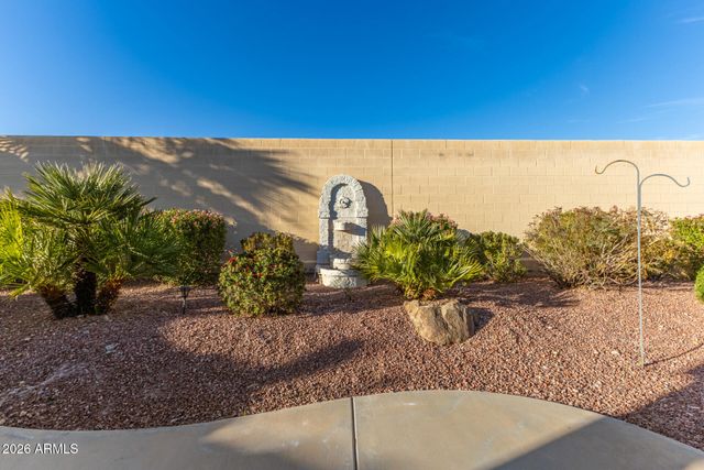 13766 W JUNIPERO Drive, Sun City West, AZ 85375