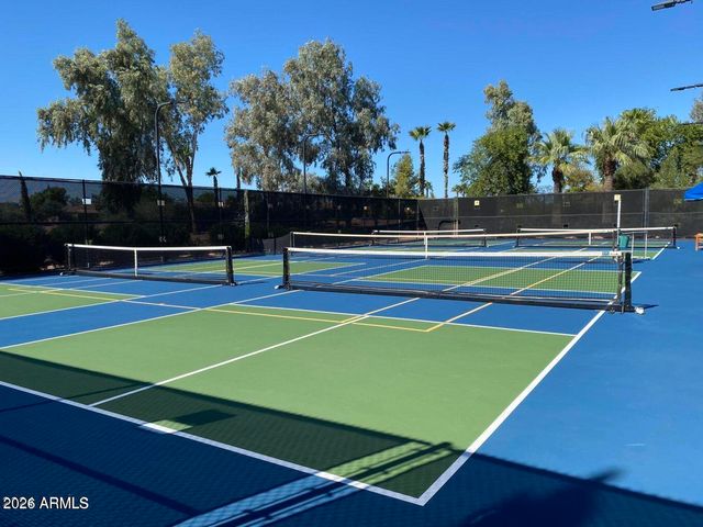 13766 W JUNIPERO Drive, Sun City West, AZ 85375