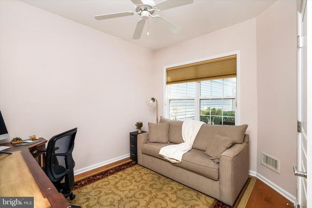 226 SPARROW, Hamilton, NJ 08690