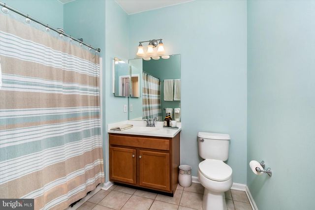 226 SPARROW, Hamilton, NJ 08690