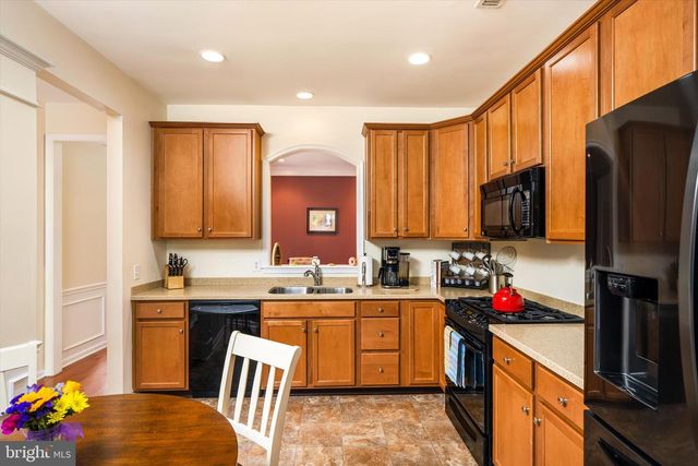 226 SPARROW, Hamilton, NJ 08690