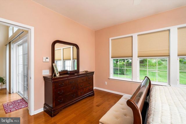 226 SPARROW, Hamilton, NJ 08690