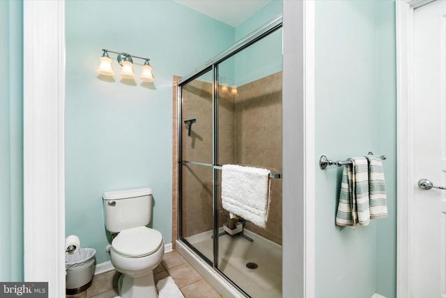 226 SPARROW, Hamilton, NJ 08690