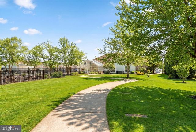 226 SPARROW, Hamilton, NJ 08690