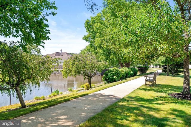 226 SPARROW, Hamilton, NJ 08690