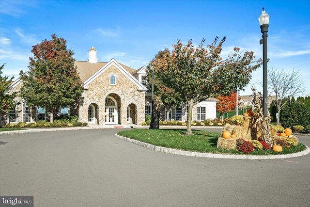 226 SPARROW, Hamilton, NJ 08690