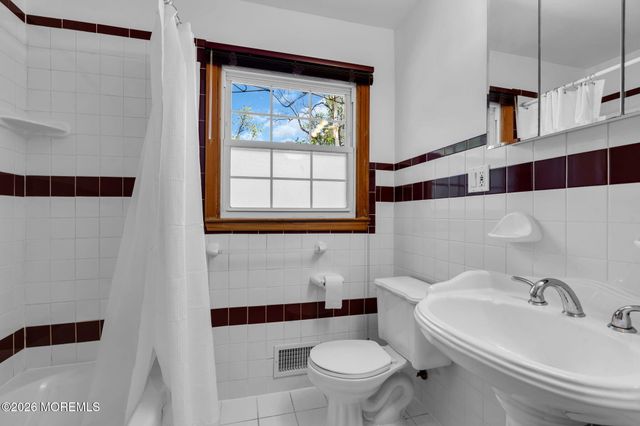 1112 Wildwood Avenue, Manasquan, NJ 08736