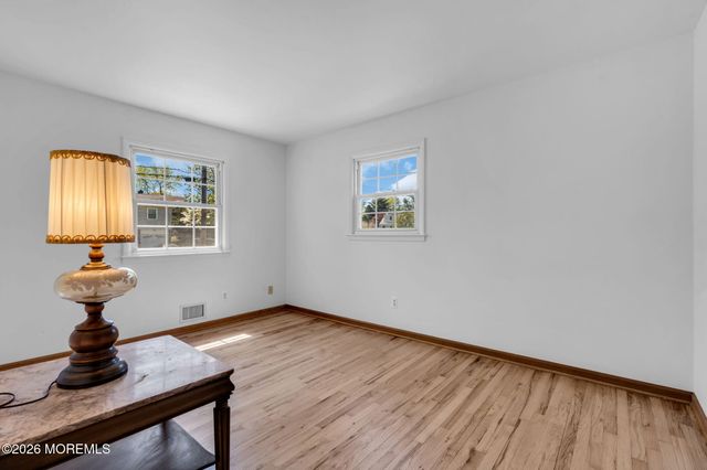 1112 Wildwood Avenue, Manasquan, NJ 08736