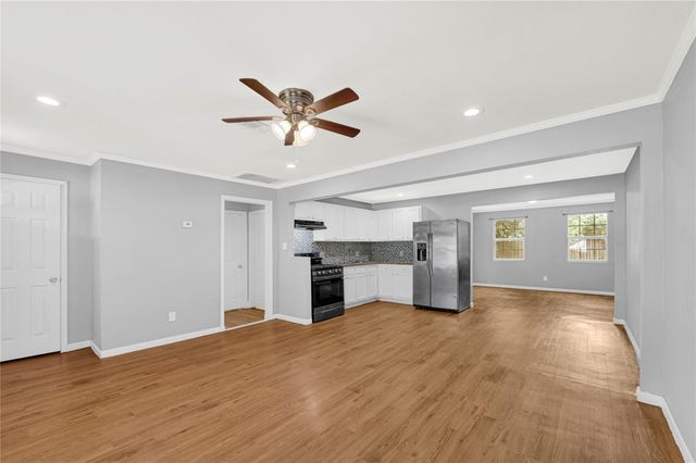 2210 Marshall Street, Pasadena, TX 77506