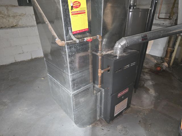 913 Bryant Street, Kalamazoo, MI 49001