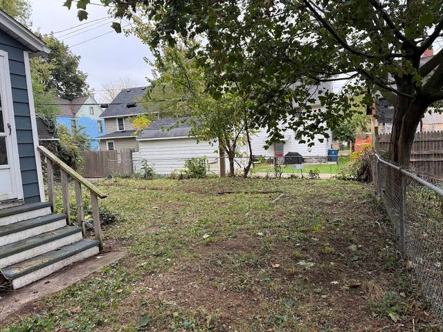 913 Bryant Street, Kalamazoo, MI 49001