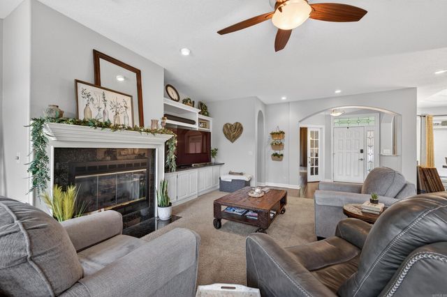 1 Atalaya Trace, Hot Springs Village, AR 71909