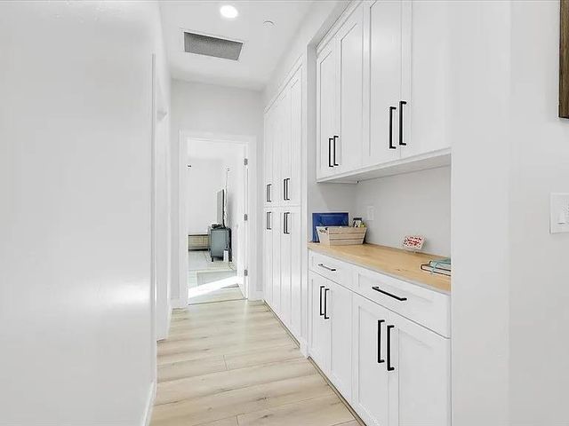 6217 Sandstone Ln, Browns Valley, CA 95918