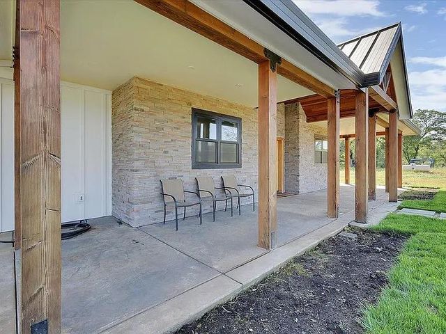 6217 Sandstone Ln, Browns Valley, CA 95918