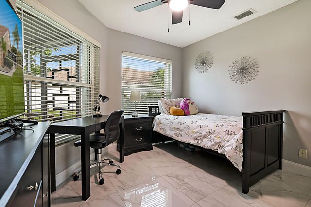 7852 Lake Champlain Court, Delray Beach, FL 33446