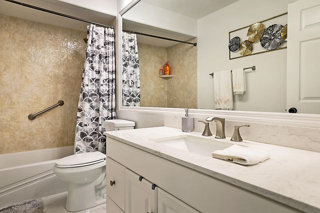 7852 Lake Champlain Court, Delray Beach, FL 33446