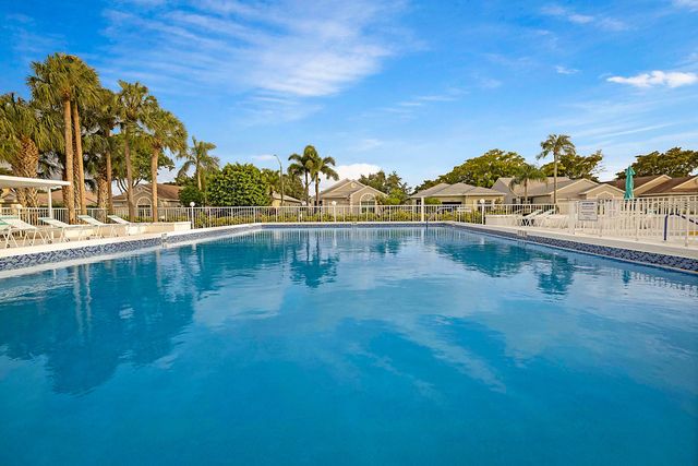 7852 Lake Champlain Court, Delray Beach, FL 33446