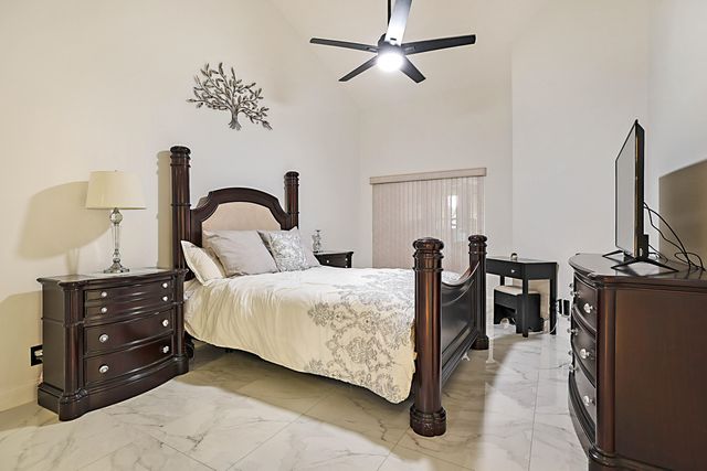7852 Lake Champlain Court, Delray Beach, FL 33446