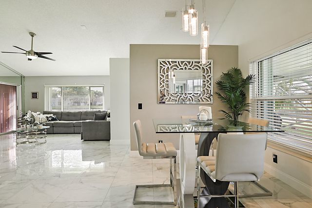 7852 Lake Champlain Court, Delray Beach, FL 33446