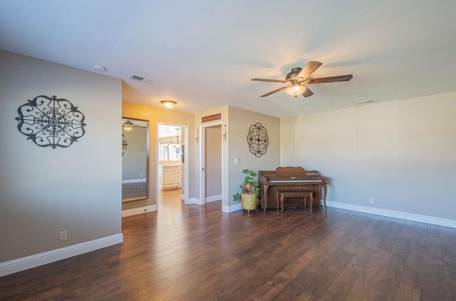 520 La Mesa Drive, Salinas, CA 93901