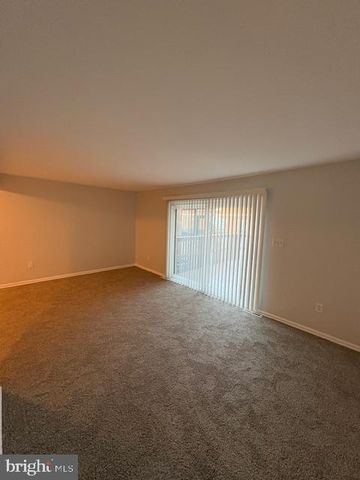 328 COMPTON CT, Wilmington, DE 19801