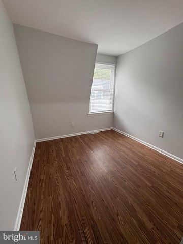 328 COMPTON CT, Wilmington, DE 19801