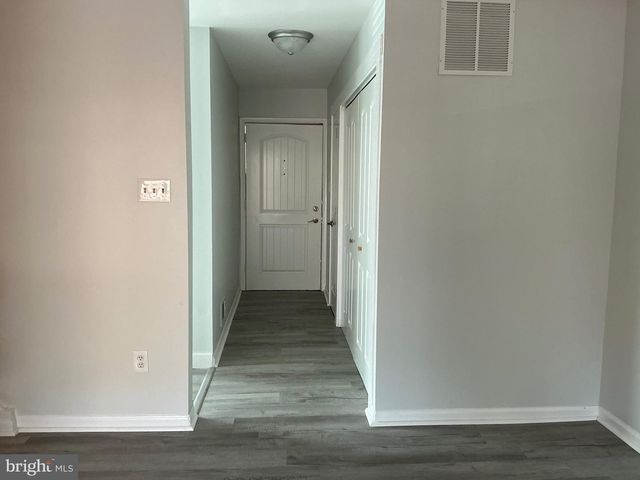 328 COMPTON CT, Wilmington, DE 19801
